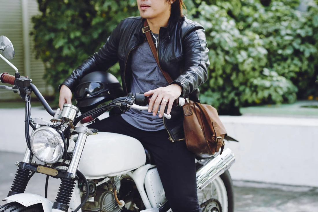 Comment choisir la sacoche de jambe moto parfaite